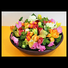 カラフルカラーで春を先取り! 生花